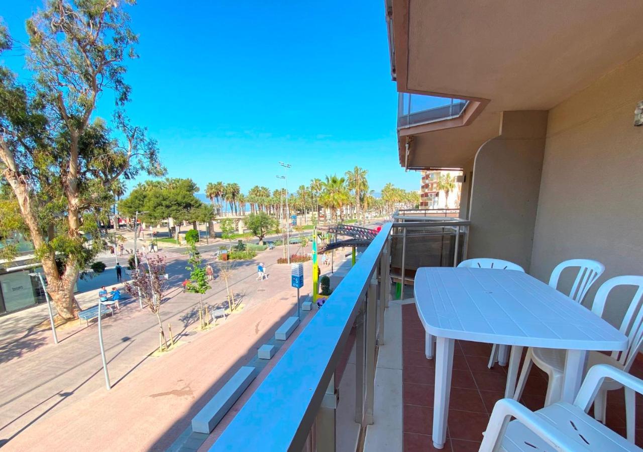 El Pinar Fuente Luminosa Apartment Salou Luaran gambar