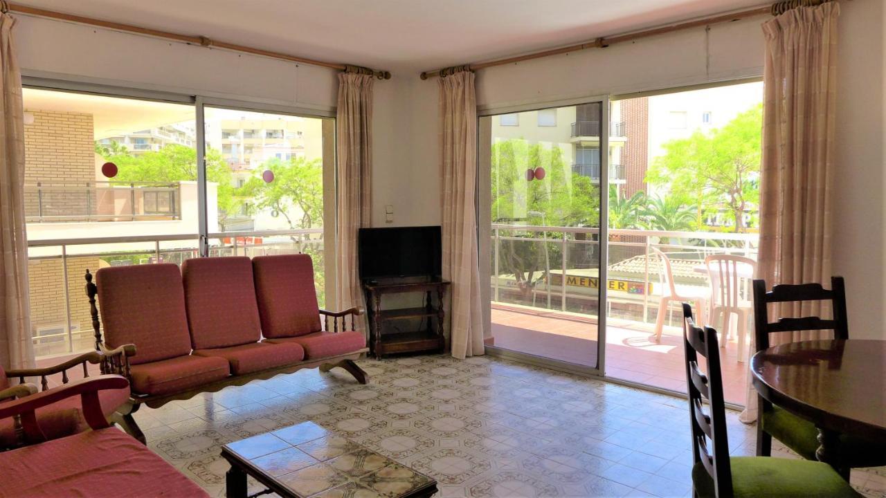 El Pinar Fuente Luminosa Apartment Salou Luaran gambar