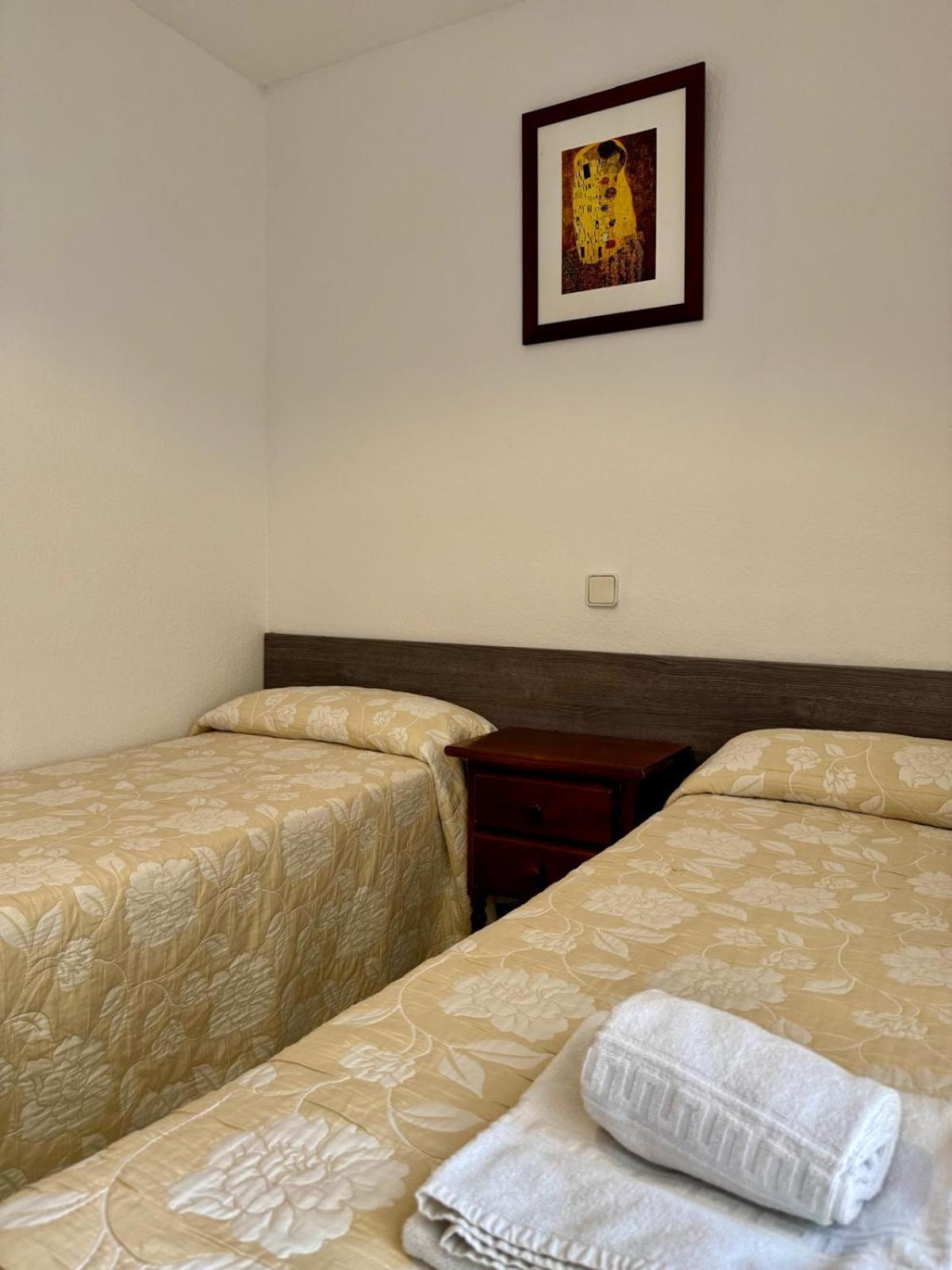 El Pinar Fuente Luminosa Apartment Salou Luaran gambar