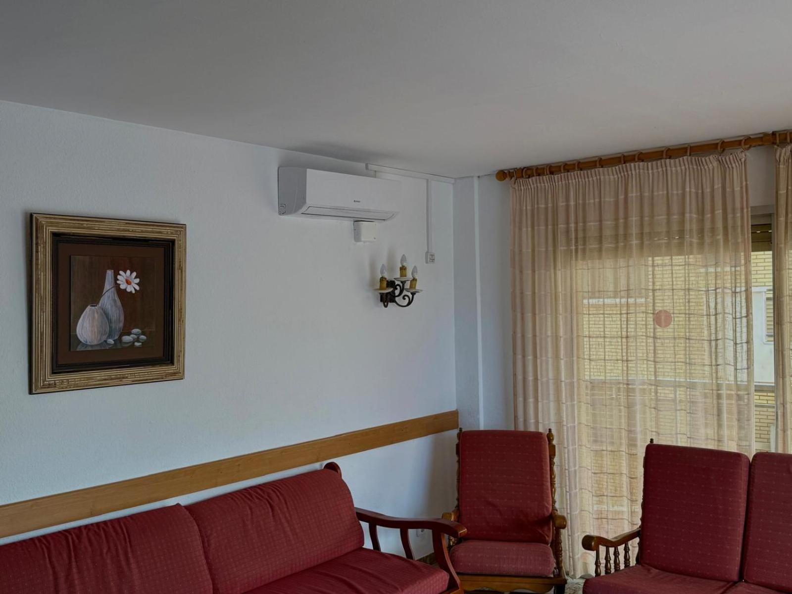 El Pinar Fuente Luminosa Apartment Salou Luaran gambar